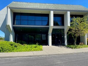 394 Bel Marin Keys Blvd, Novato, CA for lease Building Photo- Image 1 of 6