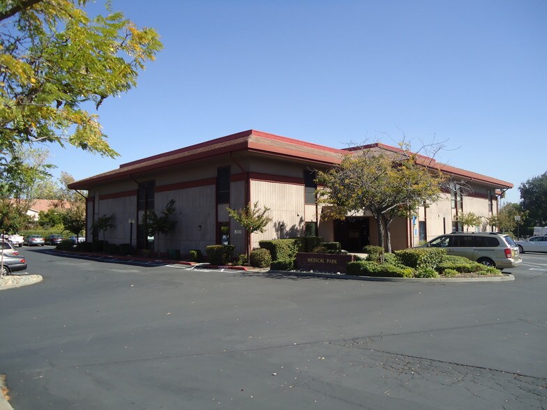 729 Sunrise Ave, Roseville, CA 95661