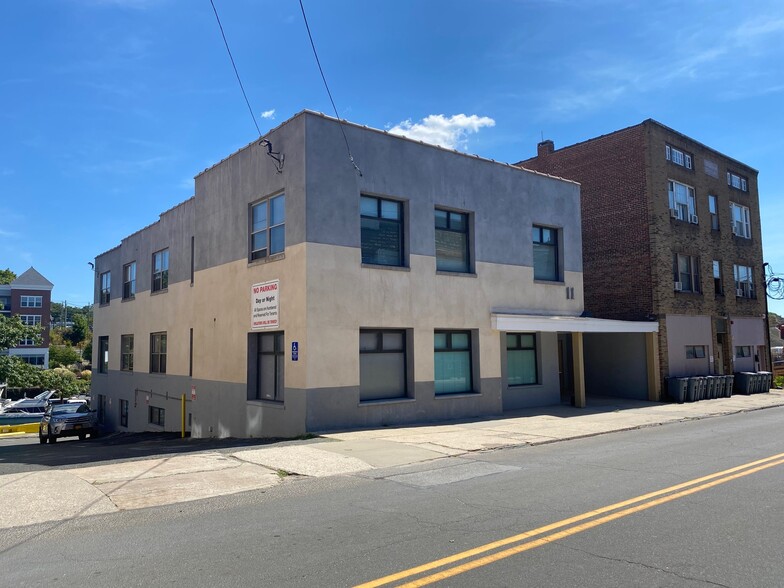 11 Commerce St, Norwalk, CT for lease - Building Photo - Image 2 of 4