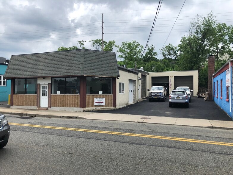 236 Myrtle Ave, Boonton, NJ 07005