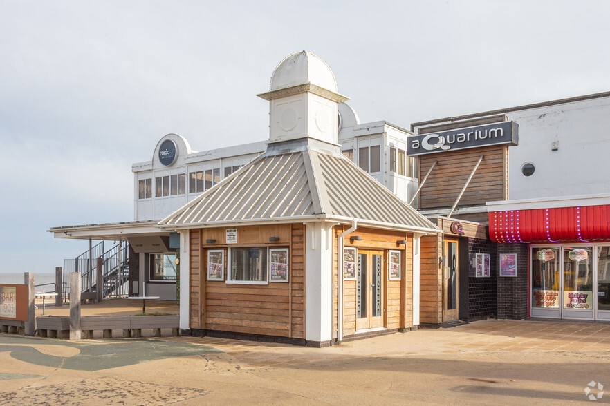 Claremont Rd, Lowestoft for sale - Primary Photo - Image 1 of 1