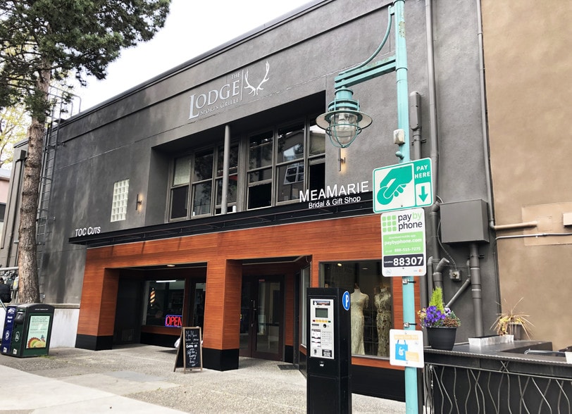 107 Lake St, Kirkland, WA for lease - Building Photo - Image 1 of 2