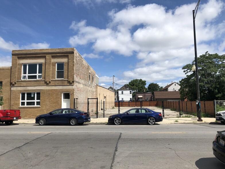 830-834 W 35th St, Chicago, IL for sale - Building Photo - Image 1 of 1