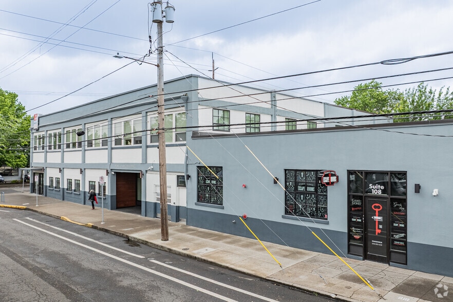 1836 NE 7th Ave, Portland, OR for lease - Building Photo - Image 3 of 8