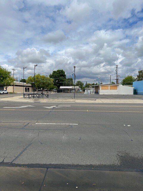 61 W 16th St, Merced, CA for sale Building Photo- Image 1 of 1