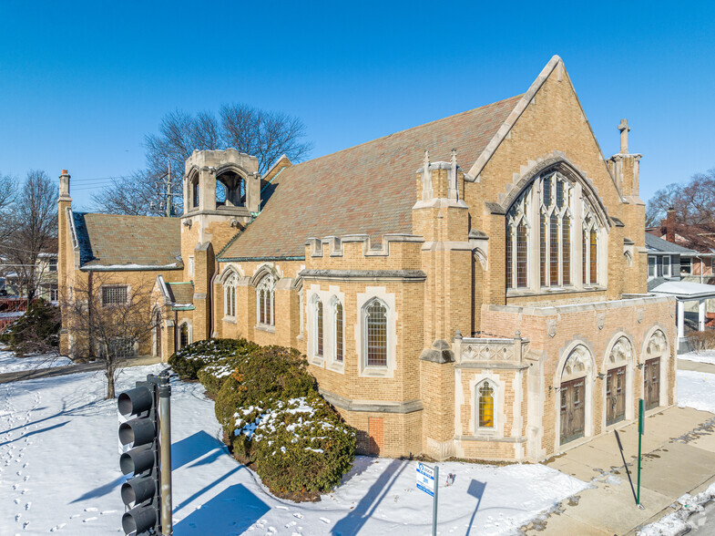 641 S Oak Park Ave, Oak Park, IL for sale - Building Photo - Image 1 of 1