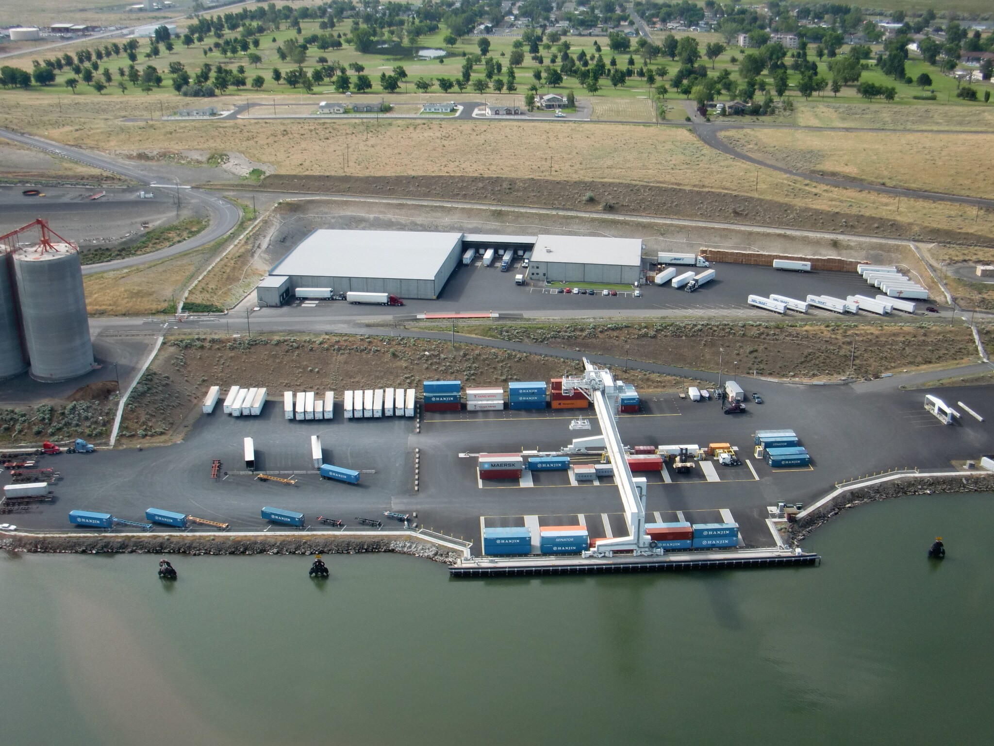 30900 Launch Ln, Umatilla, OR 97882