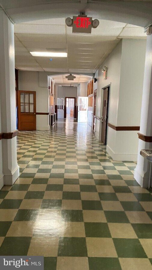 View Photo