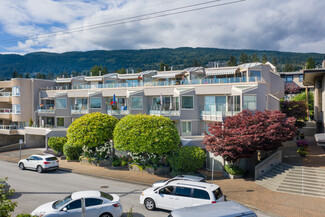 More details for 2433 Bellevue Ave, West Vancouver, BC - Multifamily for Sale