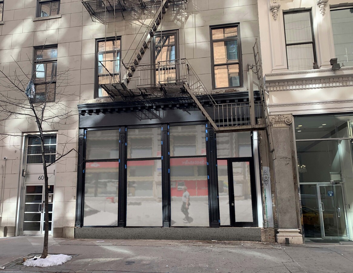 The Scoop on 62 E 13th St: What's the 411?