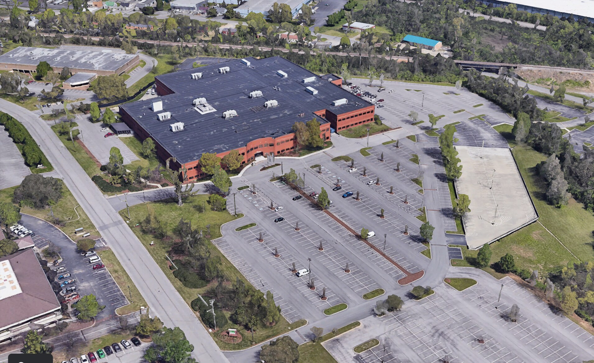 550-552 Metroplex Dr, Nashville, TN for lease Building Photo- Image 1 of 7