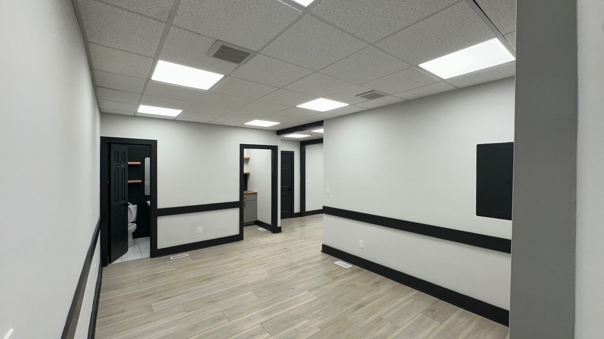 509-513 Red Bank Rd, Goose Creek, SC for lease Interior Photo- Image 1 of 11