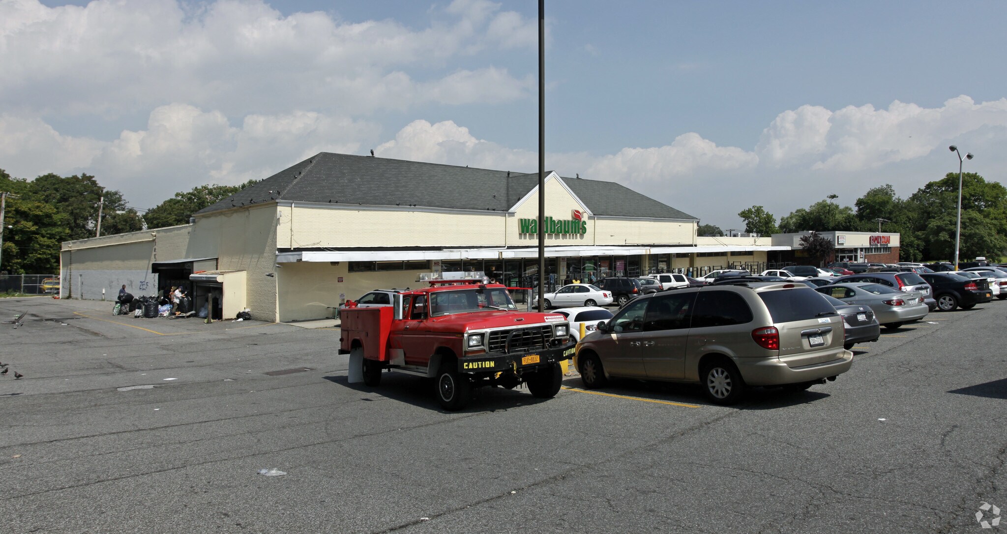 375 Tompkins Ave, Staten Island, NY 10305 Retail for Sale