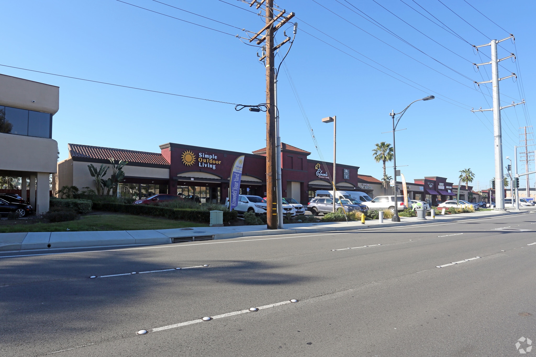 3440-3490 E Orangethorpe, Anaheim, CA for lease Primary Photo- Image 1 of 2