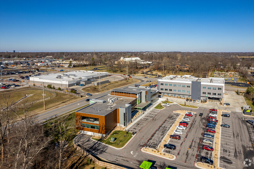 1850 S Blackman Rd, Springfield, MO for lease - Aerial - Image 2 of 4