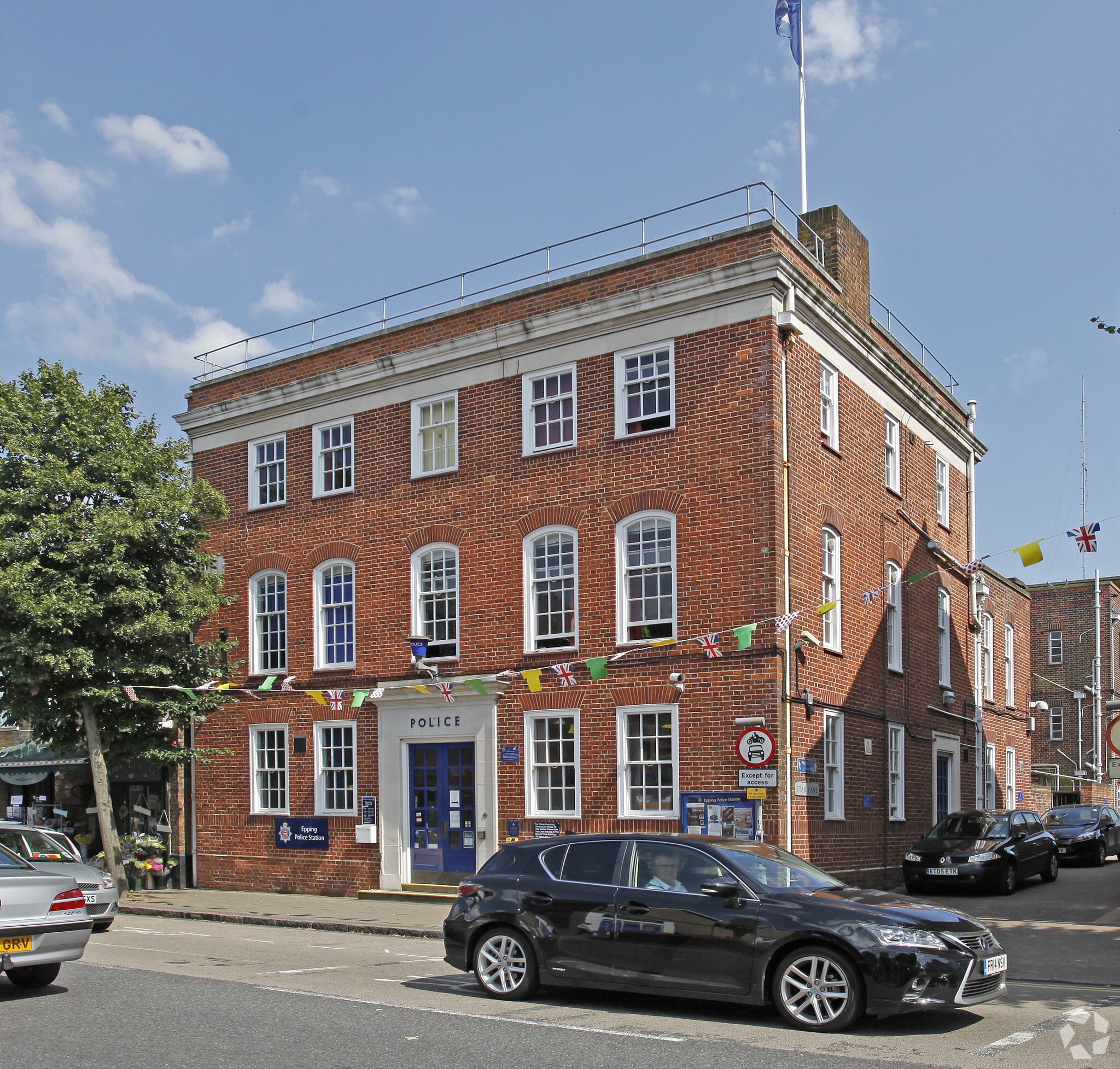 230 High St, Epping for sale Primary Photo- Image 1 of 1