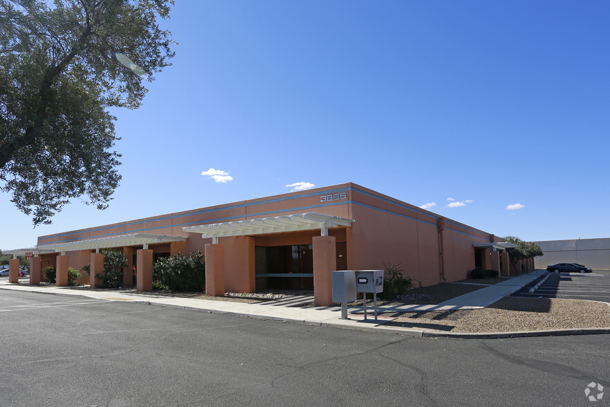 3865 E 34th St, Tucson, AZ for lease - Primary Photo - Image 1 of 10