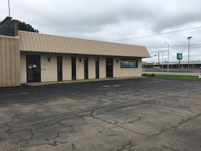 W7209 Main St, Waupun, WI for lease - Building Photo - Image 3 of 3