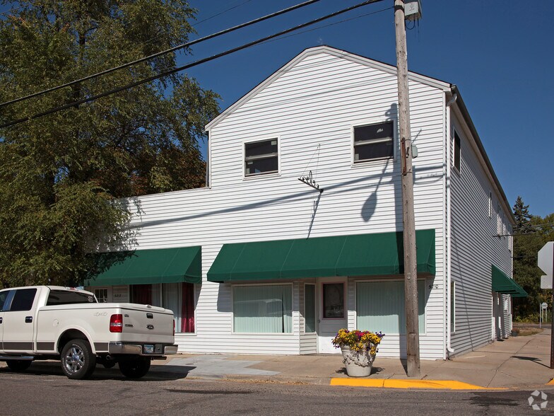 5210-5212 E Main St E, Maple Plain, MN for sale - Building Photo - Image 1 of 1