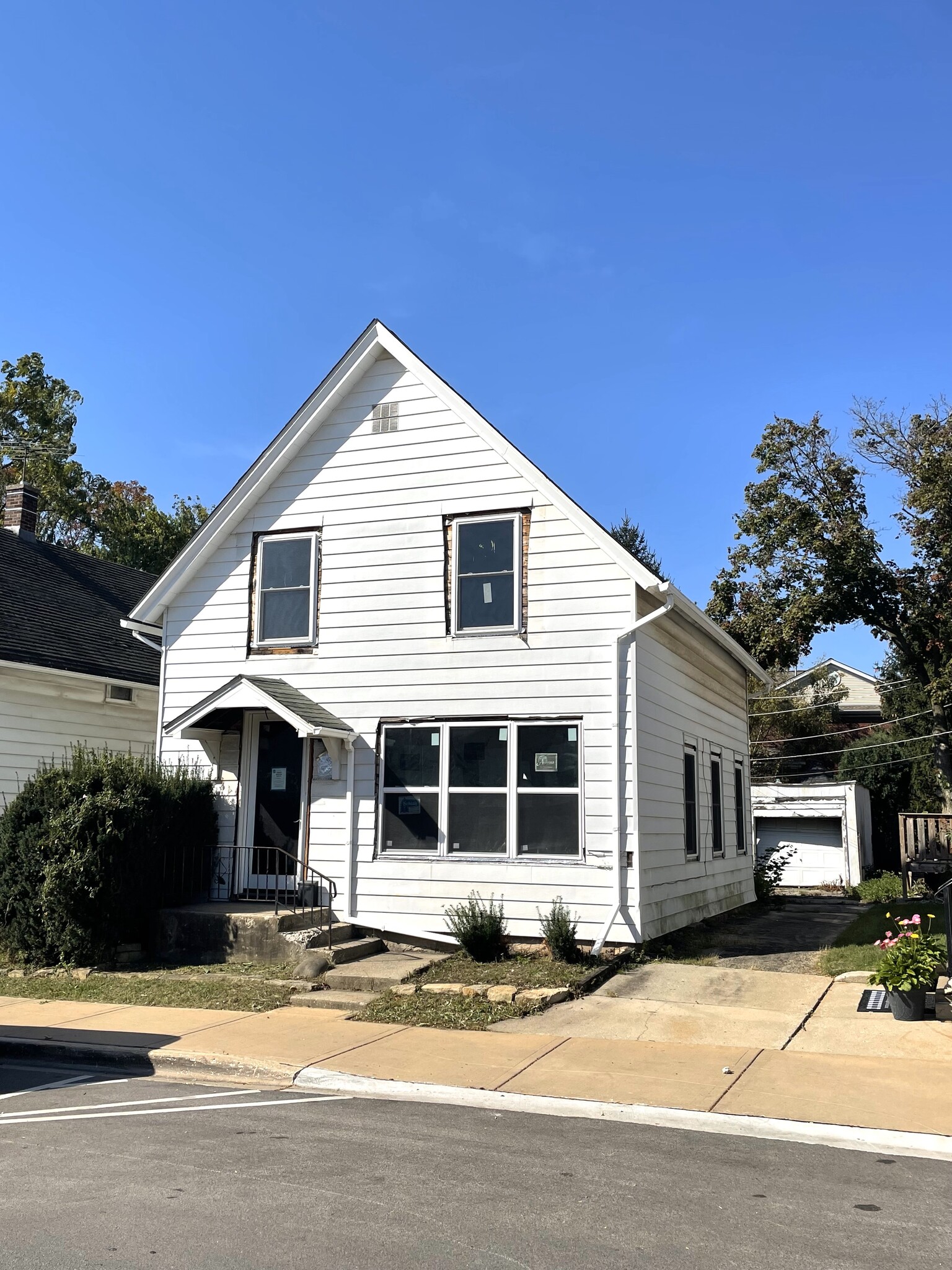 5114 Forest Ave, Downers Grove, IL for sale Primary Photo- Image 1 of 1