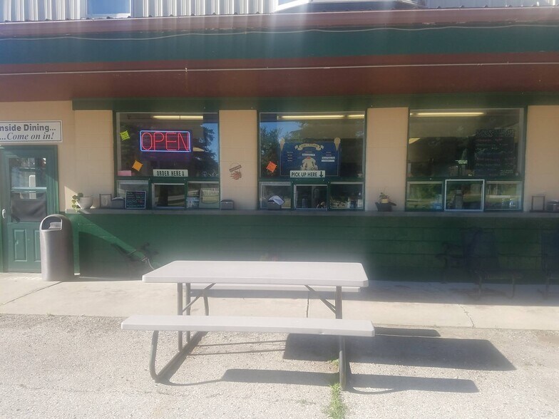 N2245 US Highway 45, Campbellsport, WI 53010