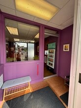 4419 50 Ave, Red Deer, AB for lease Interior Photo- Image 1 of 13