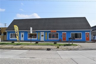 More details for 7627-7633 Highland Rd, Waterford, MI - Retail for Sale
