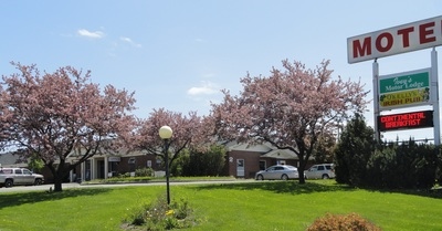 241 North St, Houlton, ME for sale - Building Photo - Image 1 of 1