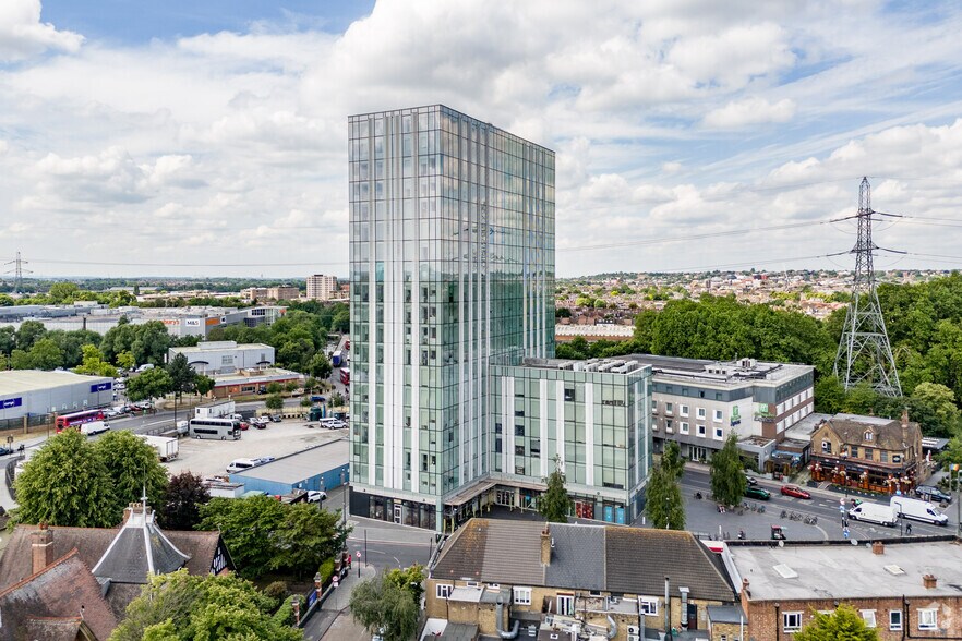 High St, London for sale - Primary Photo - Image 1 of 1