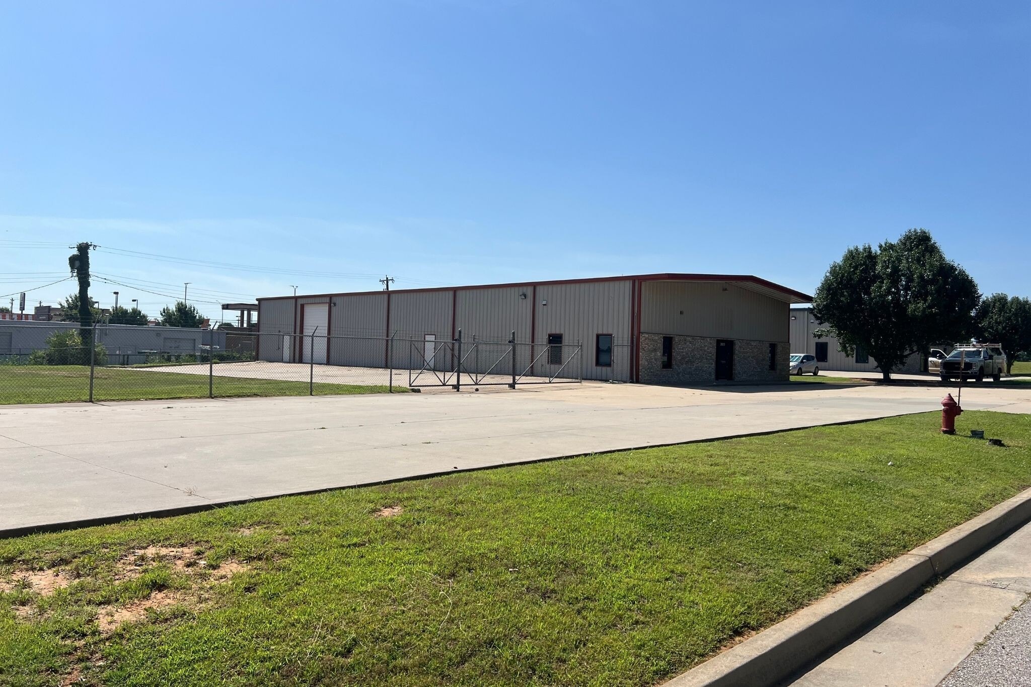 2820 Global Pky, Midwest City, OK for lease Building Photo- Image 1 of 48