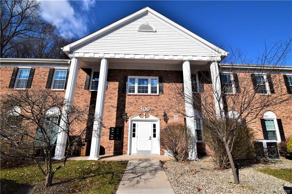 35 Cold Spring Rd, Rocky Hill, CT 06067