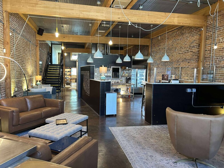 108 Dewey Ave, Poteau, OK for sale - Building Photo - Image 3 of 32