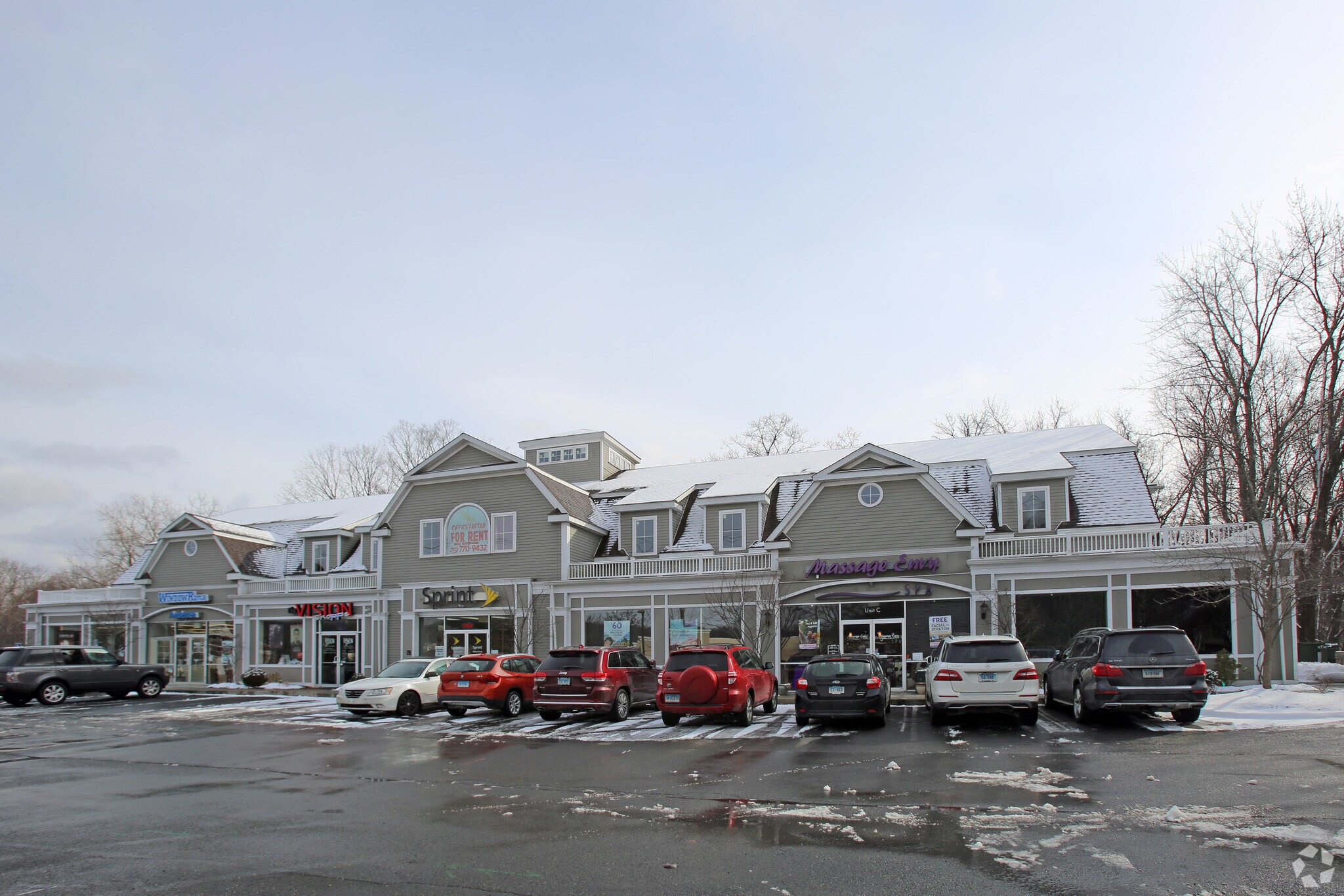 49 Federal Rd, Brookfield, CT for sale Primary Photo- Image 1 of 1