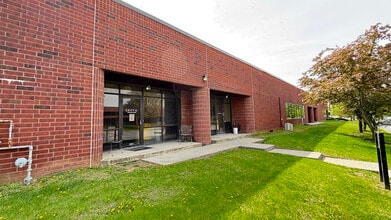 2202 N Irving St, Allentown, PA for lease Building Photo- Image 2 of 4