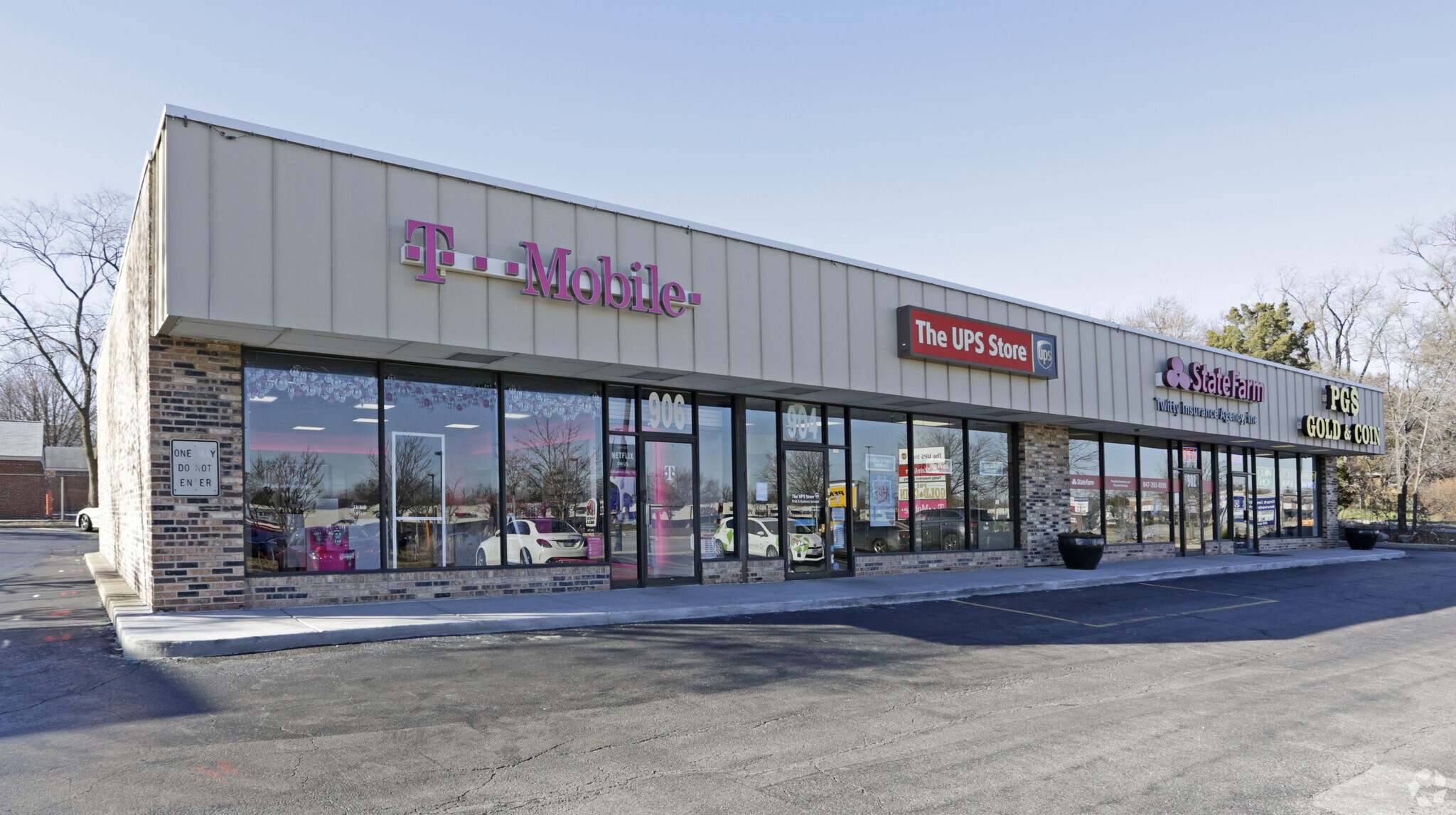 900-906 S Roselle Rd, Schaumburg, IL for sale Primary Photo- Image 1 of 1