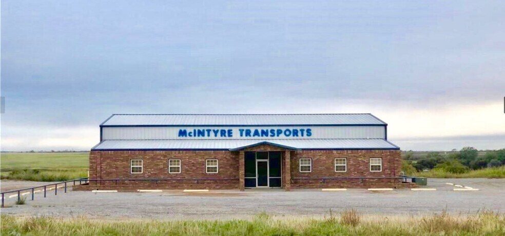 1220 OK-30, Erick, OK for sale - Building Photo - Image 1 of 1