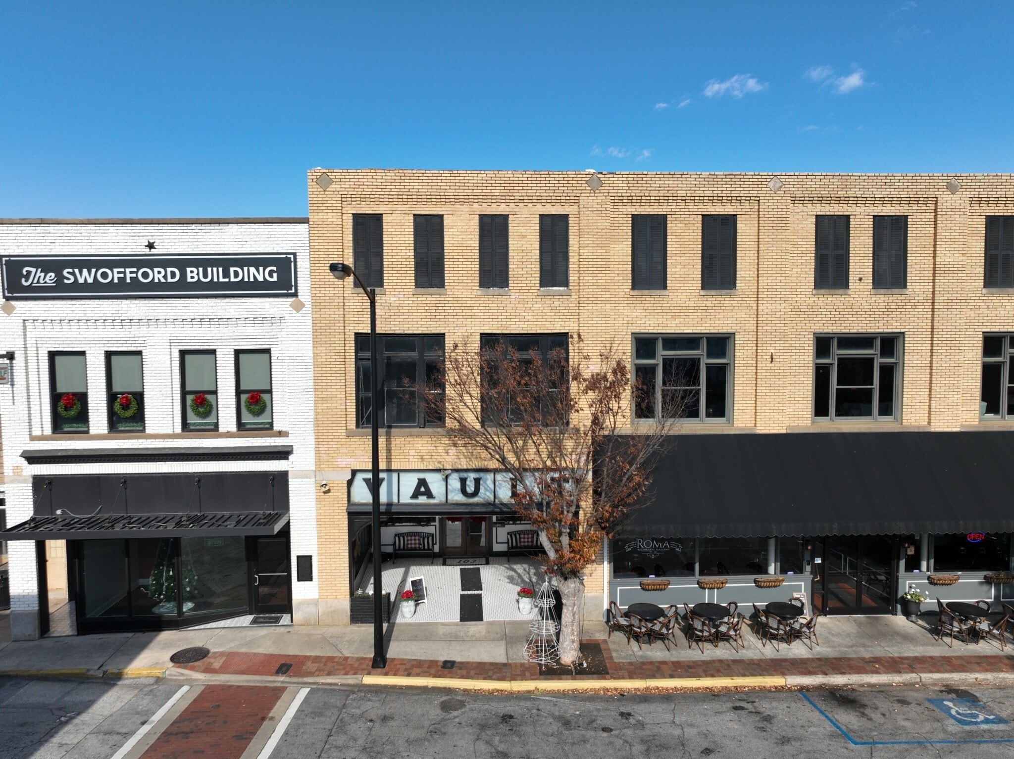 103 E Laurens St, Laurens, SC for lease Building Photo- Image 1 of 13