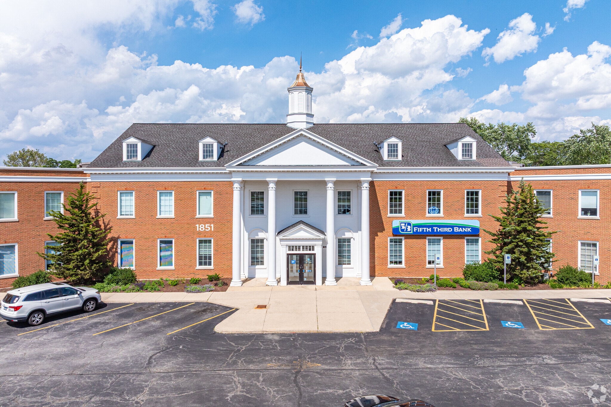 1851 W Galena Blvd, Aurora, IL for sale Primary Photo- Image 1 of 1