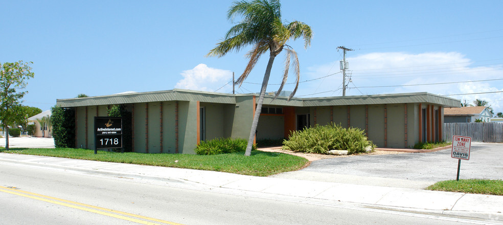 1718 N Federal Hwy, Lake Worth, FL for sale - Primary Photo - Image 1 of 1