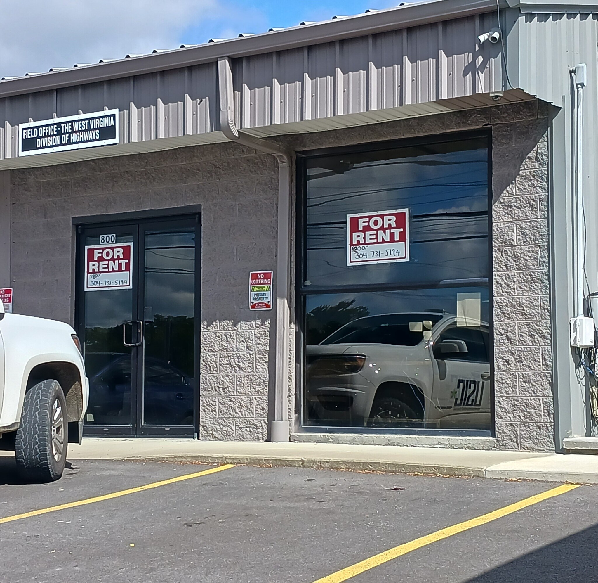 806 N Eisenhower Dr, Beckley, WV 25801