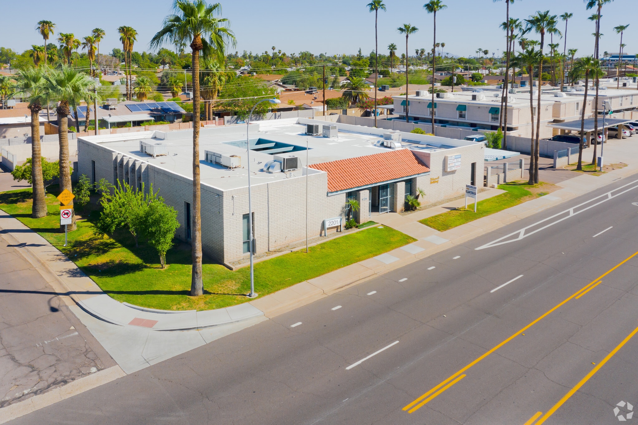 2201 S McClintock Dr, Tempe, AZ for lease Building Photo- Image 1 of 18