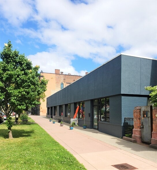 714-730 University Ave, Rochester, NY for lease - Building Photo - Image 2 of 4