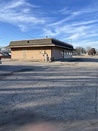 More details for 1425 W Central Ave, El Dorado, KS - Retail for Sale