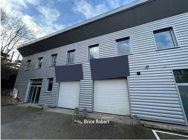 Flex in Dardilly for lease - Building Photo - Image 1 of 8