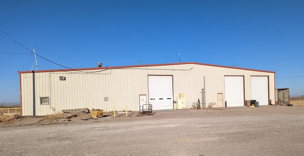 2226 FM 3183, Plainview, TX for lease - Building Photo - Image 1 of 25