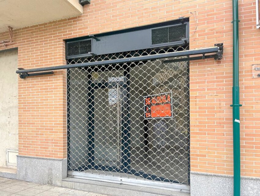 Retail in Ávila, Ávila for lease Interior Photo- Image 1 of 2