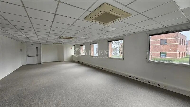 Office in VILLENEUVE-D'ASCQ for lease - Interior Photo - Image 3 of 12