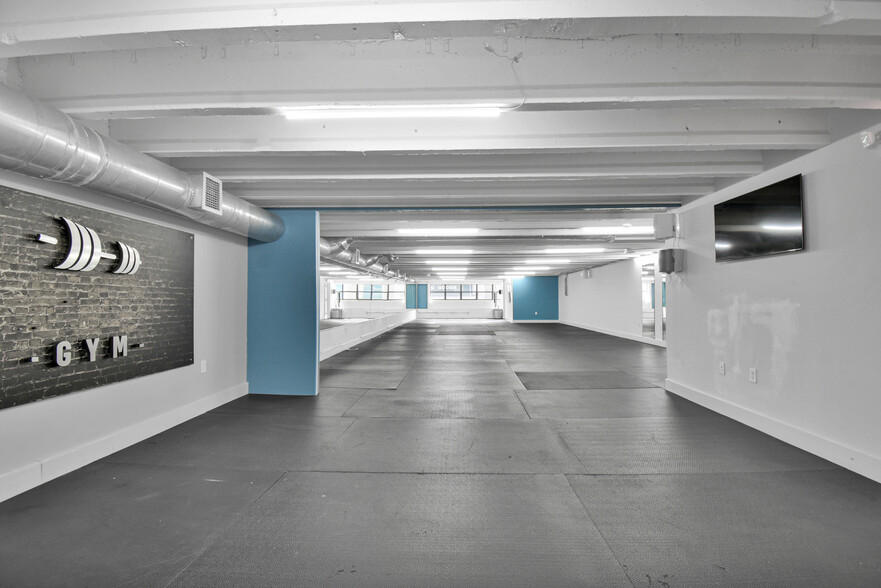 3430 N Miami Ave, Miami, FL for lease - Interior Photo - Image 2 of 15