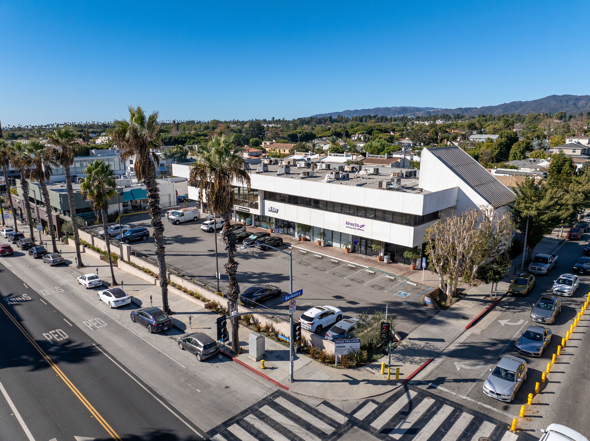 Wilshire Blvd, Santa Monica, CA for lease Building Photo- Image 1 of 11