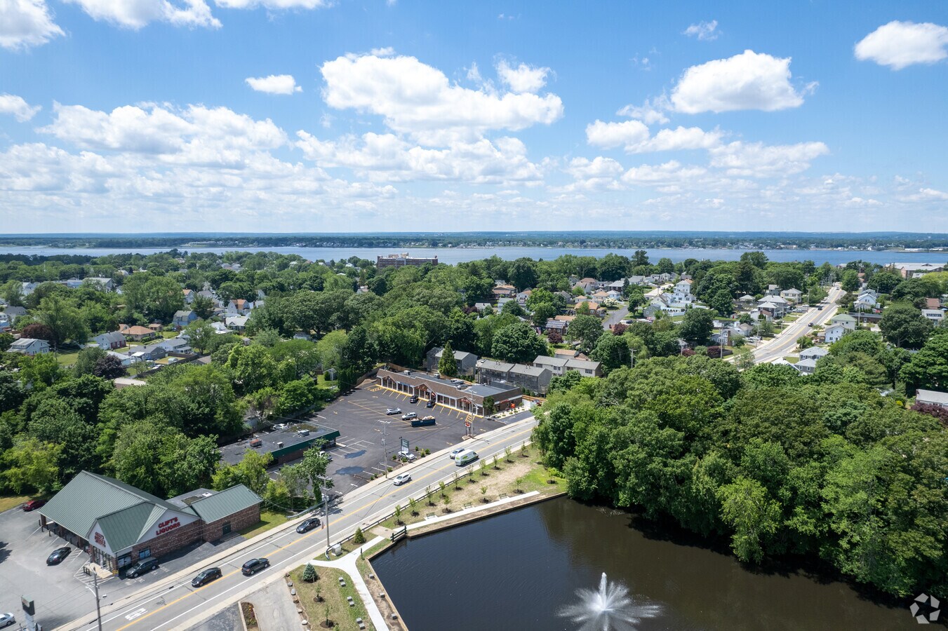 181 Willett Ave, Riverside, RI 02915